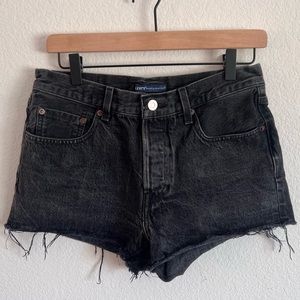 Levi’s 501 Women’s Shorts Black Size 27